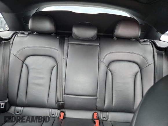 2018 Audi Q3 Premium z VIN WA1BCCFS3JR015478, wystawiony jako Copart lot #59613945 z przebiegiem 96 841 mil mil oraz Szkoda całkowita • Salvage title. Historia ofert i sprzedaży dostępna na DreamBid. Obrazek 10.