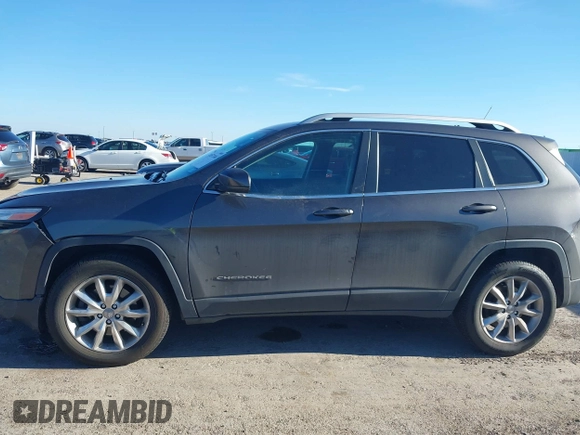 2014 Jeep Cherokee Limited with VIN 1C4PJMDS8EW271410, listed as a IAAI auction lot 41657246 with 132,930 mi miles. Bid and sale history available at carsss.com. Image 15.