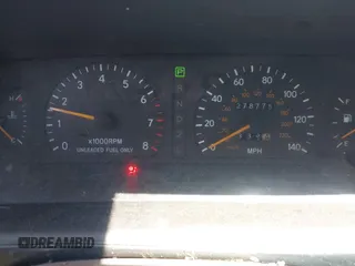 1997 Toyota Avalon XL with VIN 4T1BF12B0VU173301, listed as a IAAI auction lot 42182842 with 278,775 mi miles and . Bid and sale history available at DreamBid. Image 7.