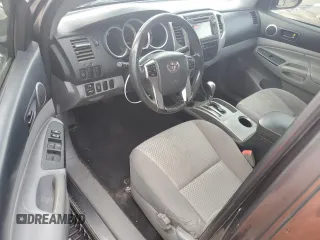 2013 Toyota Tacoma PreRunner with VIN 3TMKU4HN1DM034410, listed as a Copart auction lot 44689265 with 190,953 mi miles and Salvage title. Bid and sale history available at DreamBid. Image 8.