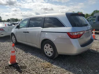 2011 Honda Odyssey LX z VIN 5FNRL5H2XBB103786, wystawiony jako Copart lot #56486615 z przebiegiem 102 559 mil mil oraz Czysty tytuł • Clean title. Historia ofert i sprzedaży dostępna na DreamBid. Obrazek 2.