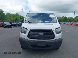 2019 Ford Transit с VIN 1FTYE9ZM5KKA75945, выставлен на аукционе IAAI как лот 42251898 с пробегом 225 622 миль миль и . История ставок и продаж доступна на DreamBid. Изображение 12.