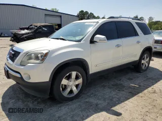 2010 GMC Acadia SLT1 z VIN 1GKLRMED4AJ113245, wystawiony jako Copart lot #51918175 z przebiegiem 116 737 mil mil oraz Czysty tytuł • Clean title. Historia ofert i sprzedaży dostępna na DreamBid. Obrazek 1.