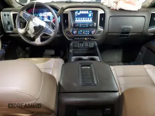 2019 GMC Sierra 3500HD Denali z VIN 1GT42WEYXKF230044, wystawiony jako Copart lot #86875304 z przebiegiem 62 704 mil mil oraz Szkoda całkowita • Salvage title. Historia ofert i sprzedaży dostępna na DreamBid. Obrazek 8.