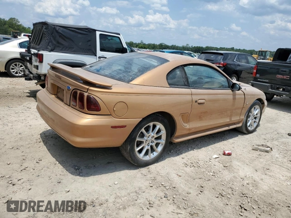 1997 Ford Mustang with VIN 1FALP4047VF152855, listed as a Copart auction lot 62348185 with 40,797 mi miles and Non repairable. Bid and sale history available at DreamBid. Image 3.