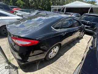 2016 Ford Fusion SE z VIN 1FA6P0H75G5102016, wystawiony jako Copart lot #61691525 z przebiegiem 57 070 mil mil oraz Szkoda całkowita • Salvage title. Historia ofert i sprzedaży dostępna na DreamBid. Obrazek 4.