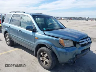 2008 Honda Pilot SE with VIN 5FNYF28388B012776, listed as a IAAI auction lot 41686609 with 271,110 mi miles and . Bid and sale history available at DreamBid. Image 1.