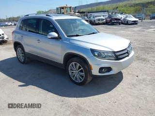 2016 Volkswagen Tiguan S z VIN WVGBV7AX5GW505307, wystawiony jako IAAI lot #42079637 z przebiegiem 85 270 mil mil oraz . Historia ofert i sprzedaży dostępna na DreamBid. Obrazek 1.