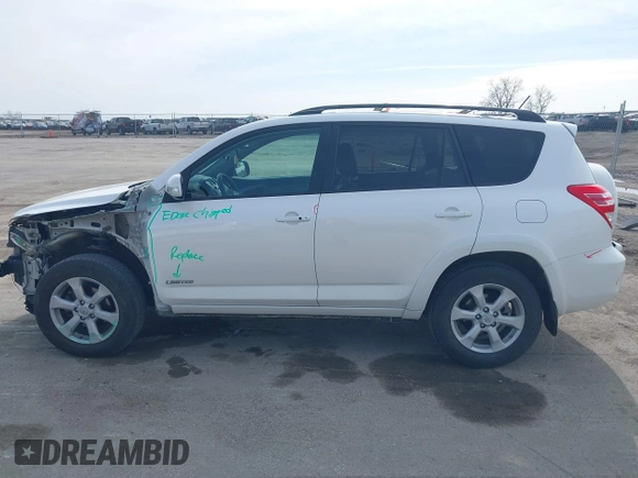 2011 Toyota RAV4 Ltd with VIN 2T3DK4DV2BW041561, listed as a IAAI auction lot 41711371 with 167,855 mi miles. Bid and sale history available at carsss.com. Image 14.