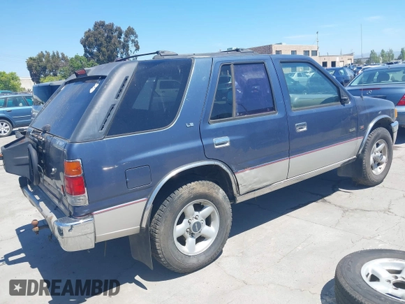 1996 Isuzu Rodeo z VIN 4S2CM58V6T4310394, wystawiony jako IAAI lot #42215009 z przebiegiem 244 151 mil mil oraz . Historia ofert i sprzedaży dostępna na DreamBid. Obrazek 4.