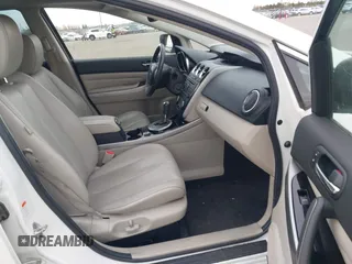 2010 Mazda CX-7 Touring z VIN JM3ER4W38A0304710, wystawiony jako IAAI lot #42114260 z przebiegiem 183 448 mil mil oraz . Historia ofert i sprzedaży dostępna na DreamBid. Obrazek 5.