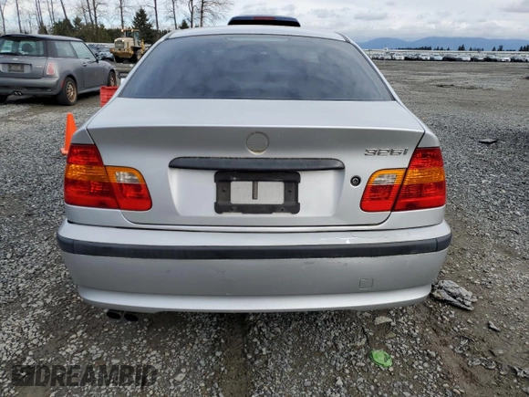 2002 BMW 3 Series 325i with VIN WBAEV33402KL78508, listed as a Copart auction lot 51422395 with 195,175 mi miles and Clean Title. Bid and sale history available at carsss.com. Image 6.