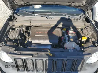 2018 Jeep Renegade Altitude with VIN ZACCJBBB5JPG75357, listed as a Copart auction lot 80260204 with 70,377 mi miles and Salvage title. Bid and sale history available at DreamBid. Image 13.