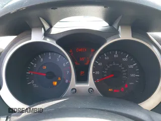 2014 Nissan Juke SV with VIN JN8AF5MR7ET353547, listed as a IAAI auction lot 42019926 with Not Provided miles and . Bid and sale history available at carsss.com. Image 7.