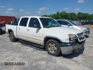 2005 Chevrolet Silverado 1500 LS z VIN 2GCEC13T751219963, wystawiony jako IAAI lot #42260184 z przebiegiem 341 598 mil mil oraz . Historia ofert i sprzedaży dostępna na DreamBid. Obrazek 1.