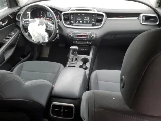 2019 Kia Sorento LX with VIN 5XYPGDA59KG544134, listed as a Copart auction lot 50626655 with 84,357 mi miles and Salvage Title. Bid and sale history available at DreamBid. Image 8.