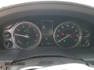 2021 Toyota Land Cruiser z VIN JTMCY7AJ0M4104637, wystawiony jako Copart lot #59397013 z przebiegiem 27 814 mil mil oraz . Historia ofert i sprzedaży dostępna na DreamBid. Obrazek 9.