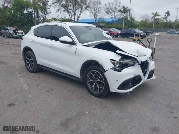 2019 Alfa Romeo Stelvio Ti Sport with VIN ZASPAKBN4K7C43960, listed as a IAAI auction lot 41328453 with 1 mi miles. Bid and sale history available at carsss.com. Image 1.