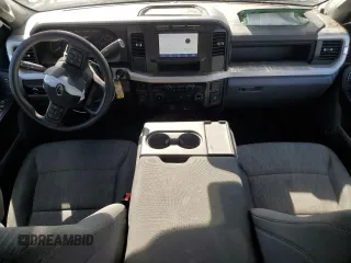 2023 Ford F-350 z VIN 1FT8X3BA4PEC82078, wystawiony jako Copart lot #46542345 z przebiegiem Nie podano mil oraz Szkoda całkowita • Salvage title. Historia ofert i sprzedaży dostępna na DreamBid. Obrazek 8.
