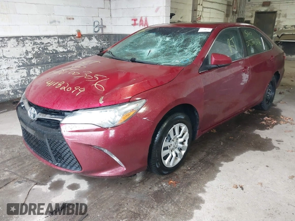 2015 Toyota Camry XLE with VIN 4T1BF1FK8FU932854, listed as a IAAI auction lot 41872099 with Not Provided miles and . Bid and sale history available at DreamBid. Image 2.