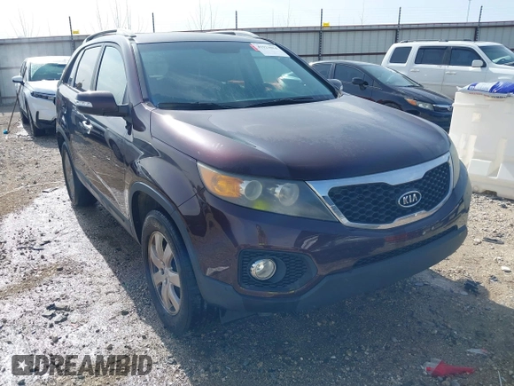 2011 Kia Sorento LX with VIN 5XYKTDA17BG154197, listed as a IAAI auction lot 41923864 with 143,010 mi miles and . Bid and sale history available at carsss.com. Image 1.