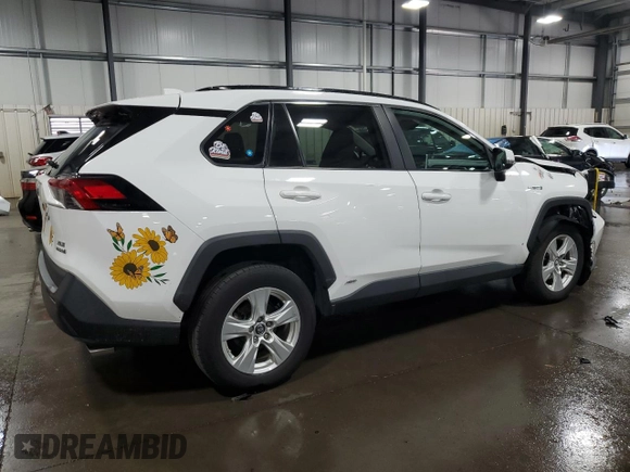 2019 Toyota RAV4 Hybrid XLE with VIN 2T3RWRFV1KW016526, listed as a Copart auction lot 61466435 with 64,255 mi miles and Salvage title. Bid and sale history available at DreamBid. Image 3.