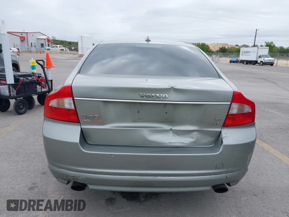 2008 Volvo S80 3.0L Turbo with VIN YV1AH992381070002, listed as a IAAI auction lot 41914788 with Not Provided miles and . Bid and sale history available at DreamBid. Image 6.