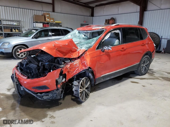 2019 Volkswagen Tiguan SE with VIN 3VV2B7AX5KM052040, listed as a Copart auction lot 49528605 with 88,536 mi miles and Salvage Title. Bid and sale history available at carsss.com. Image 1.