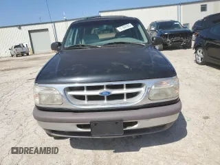 1996 Ford Explorer XL with VIN 1FMDU32XXTZB16075, listed as a Copart auction lot 51366585 with 105,686 mi miles and Clean title. Bid and sale history available at DreamBid. Image 5.