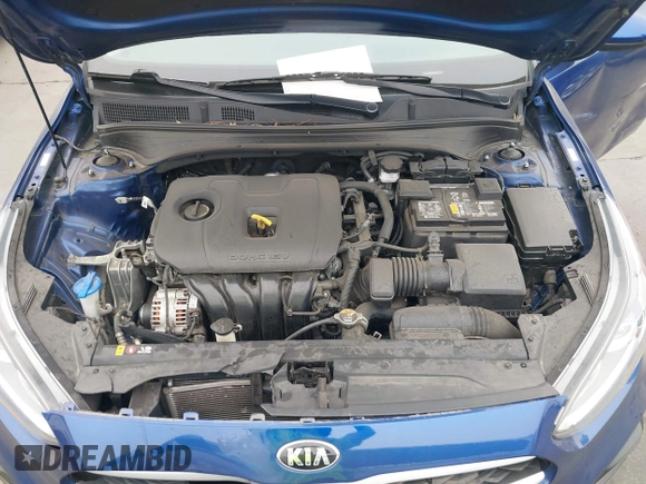 2021 Kia Forte LXS with VIN 3KPF24AD2ME386091, listed as a IAAI auction lot 41866112 with 42,430 mi miles. Bid and sale history available at carsss.com. Image 10.
