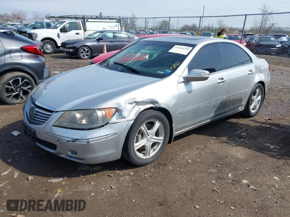 2006 Acura RL with VIN JH4KB16576C009442, listed as a IAAI auction lot 41945210 with 204,346 mi miles and . Bid and sale history available at DreamBid. Image 2.