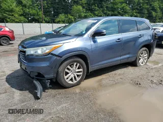 2016 Toyota Highlander LE with VIN 5TDBKRFHXGS343703, listed as a Copart auction lot 62392105 with 171,158 mi miles and Salvage title. Bid and sale history available at DreamBid. Image 1.