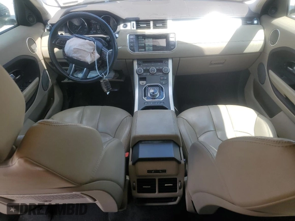 2015 Land Rover Range Rover Evoque Pure Plus z VIN SALVP2BGXFH048809, wystawiony jako Copart lot #53756915 z przebiegiem 105 169 mil mil oraz Szkoda całkowita • Salvage title. Historia ofert i sprzedaży dostępna na DreamBid. Obrazek 8.