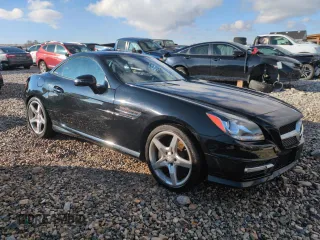 2014 Mercedes-Benz SLK 250 z VIN WDDPK4HA2EF080442, wystawiony jako Copart lot #45159975 z przebiegiem 46 978 mil mil oraz Szkoda całkowita • Salvage title. Historia ofert i sprzedaży dostępna na DreamBid. Obrazek 4.