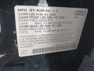 2022 Audi Q3 S line Premium Plus z VIN WA1EECF34N1048557, wystawiony jako IAAI lot #41758015 z przebiegiem 38 234 mil mil oraz . Historia ofert i sprzedaży dostępna na DreamBid. Obrazek 9.
