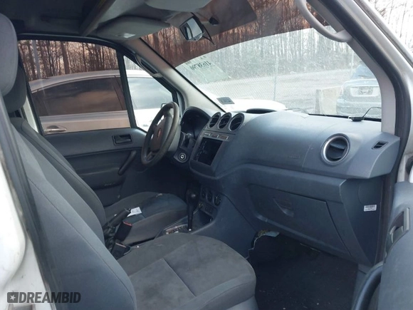 2013 Ford Transit Connect XLT with VIN NM0LS7BN3DT144006, listed as a IAAI auction lot 41638790 with 286,522 mi miles. Bid and sale history available at carsss.com. Image 5.