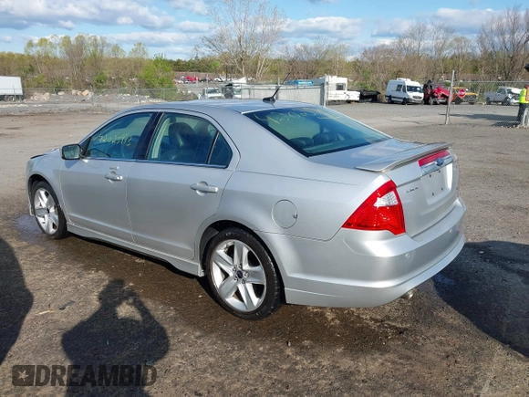 2010 Ford Fusion SPORT with VIN 3FAHP0KC6AR106448, listed as a IAAI auction lot 42025993 with 110,339 mi miles. Bid and sale history available at carsss.com. Image 3.