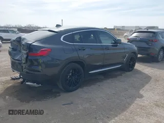 2020 BMW X4 xDrive30i z VIN 5UX2V1C02L9B74309, wystawiony jako IAAI lot #41825211 z przebiegiem 54 049 mil mil oraz . Historia ofert i sprzedaży dostępna na DreamBid. Obrazek 4.