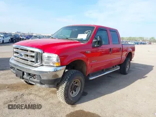 2002 Ford Super Duty F-250 XL with VIN 1FTNW21F32EA54756, listed as a IAAI auction lot 41856957 with 424,108 mi miles. Bid and sale history available at carsss.com. Image 2.