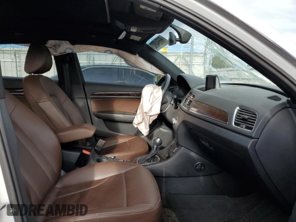 2018 Audi Q3 Premium Plus with VIN WA1JCCFS9JR020132, listed as a Copart auction lot 66694002 with 35,703 mi miles. Bid and sale history available at carsss.com. Image 5.