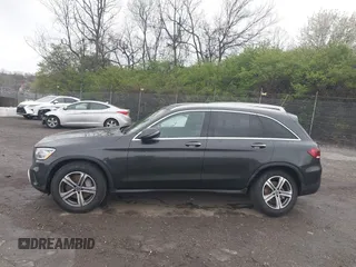 2020 Mercedes-Benz GLC 300 z VIN W1N0G8EB4LF836652, wystawiony jako IAAI lot #42018232 z przebiegiem 46 836 mil mil oraz . Historia ofert i sprzedaży dostępna na DreamBid. Obrazek 14.