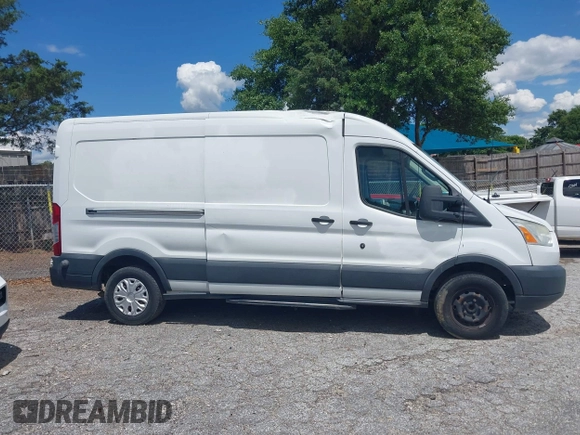2015 Ford Transit Cargo with VIN 1FTNE2CMXFKA90627, listed as a IAAI auction lot 40601859 with 230,893 mi miles. Bid and sale history available at carsss.com. Image 13.