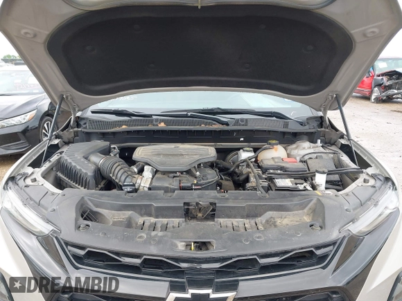 2021 Chevrolet Blazer LT z VIN 3GNKBCRS4MS563177, wystawiony jako IAAI lot #42162177 z przebiegiem 43 201 mil mil oraz . Historia ofert i sprzedaży dostępna na DreamBid. Obrazek 10.