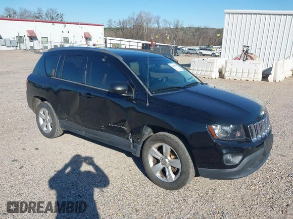 2015 Jeep Compass Sport with VIN 1C4NJCBB0FD110728, listed as a IAAI auction lot 41405949 with 170,614 mi miles. Bid and sale history available at carsss.com. Image 1.