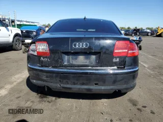 2008 Audi A8 4.2L z VIN WAUMV94E88N014205, wystawiony jako Copart lot #72784744 z przebiegiem 115 503 mil mil oraz Tytuł czysty. Historia ofert i sprzedaży dostępna na DreamBid. Obrazek 6.