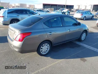 2012 Nissan Versa SL with VIN 3N1CN7AP2CL813868, listed as a IAAI auction lot 41512718 with 88,318 mi miles. Bid and sale history available at carsss.com. Image 4.