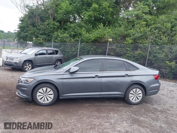 2020 Volkswagen Jetta S с VIN 3VWCB7BU5LM042971, выставлен на аукционе IAAI как лот 42534466 с пробегом 115 690 миль миль и . История ставок и продаж доступна на DreamBid. Изображение 14.