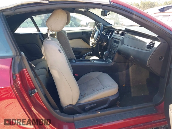 2014 Ford Mustang V6 with VIN 1ZVBP8EM8E5322665, listed as a IAAI auction lot 41817768 with 97,405 mi miles. Bid and sale history available at carsss.com. Image 5.