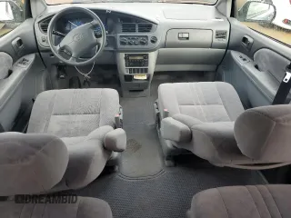 2002 Toyota Sienna LE with VIN 4T3ZF13C82U502111, listed as a Copart auction lot 80394434 with 134,058 mi miles and Clean Title. Bid and sale history available at carsss.com. Image 8.