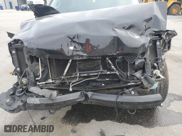 2013 GMC Yukon Denali z VIN 1GKS1EEF8DR302996, wystawiony jako Copart lot #55570135 z przebiegiem 176 368 mil mil oraz Szkoda całkowita • Salvage title. Historia ofert i sprzedaży dostępna na DreamBid. Obrazek 12.